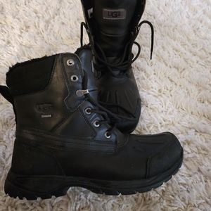 UGG Mens Waterproof Boots